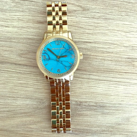 Michael Kors Jewelry - Michael Kors Gold Plated Watch Michael Kors Jewelry - Michael Kors Gold Plated Watch
